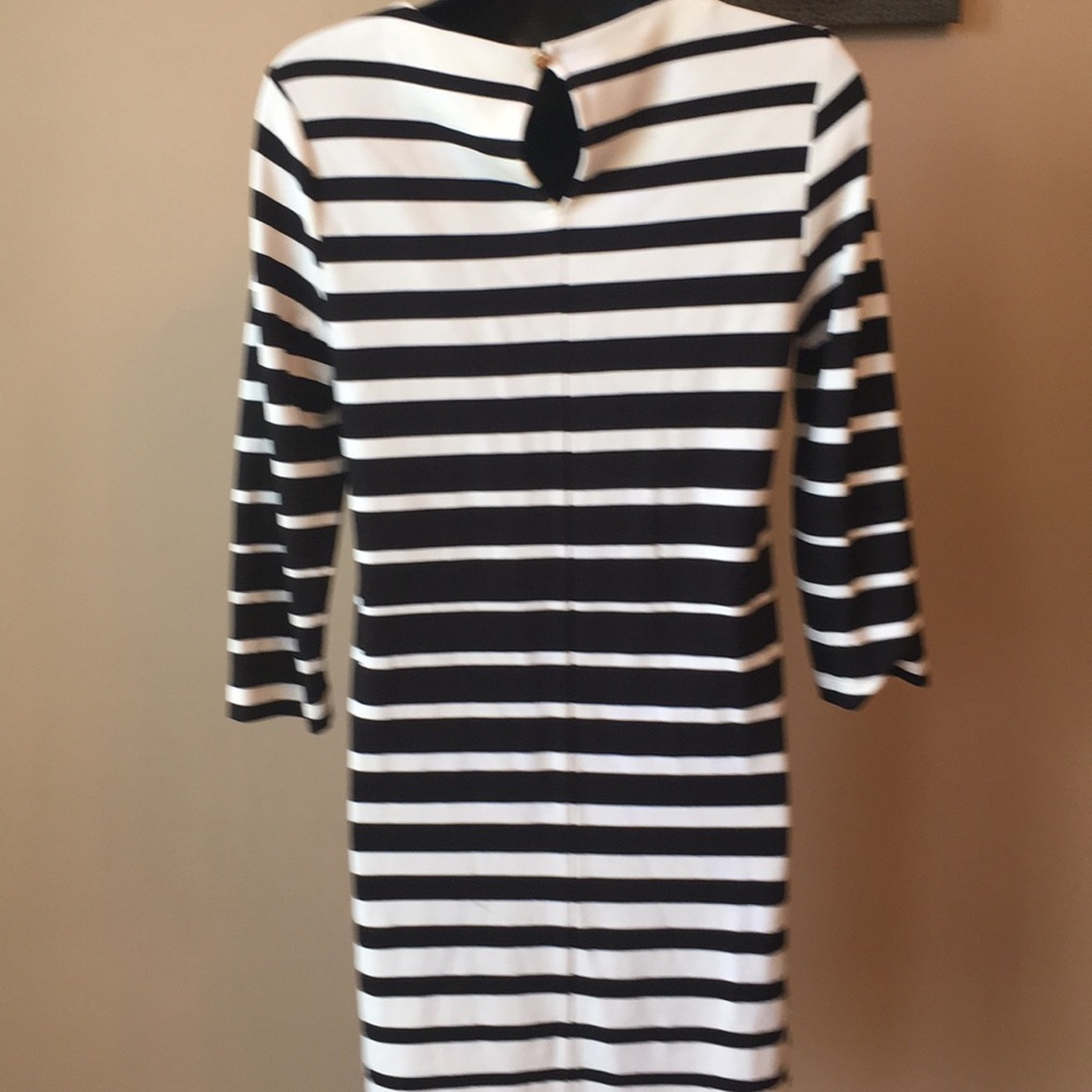 Black/White Knit quarter length sleeves - Picture 6 of 8